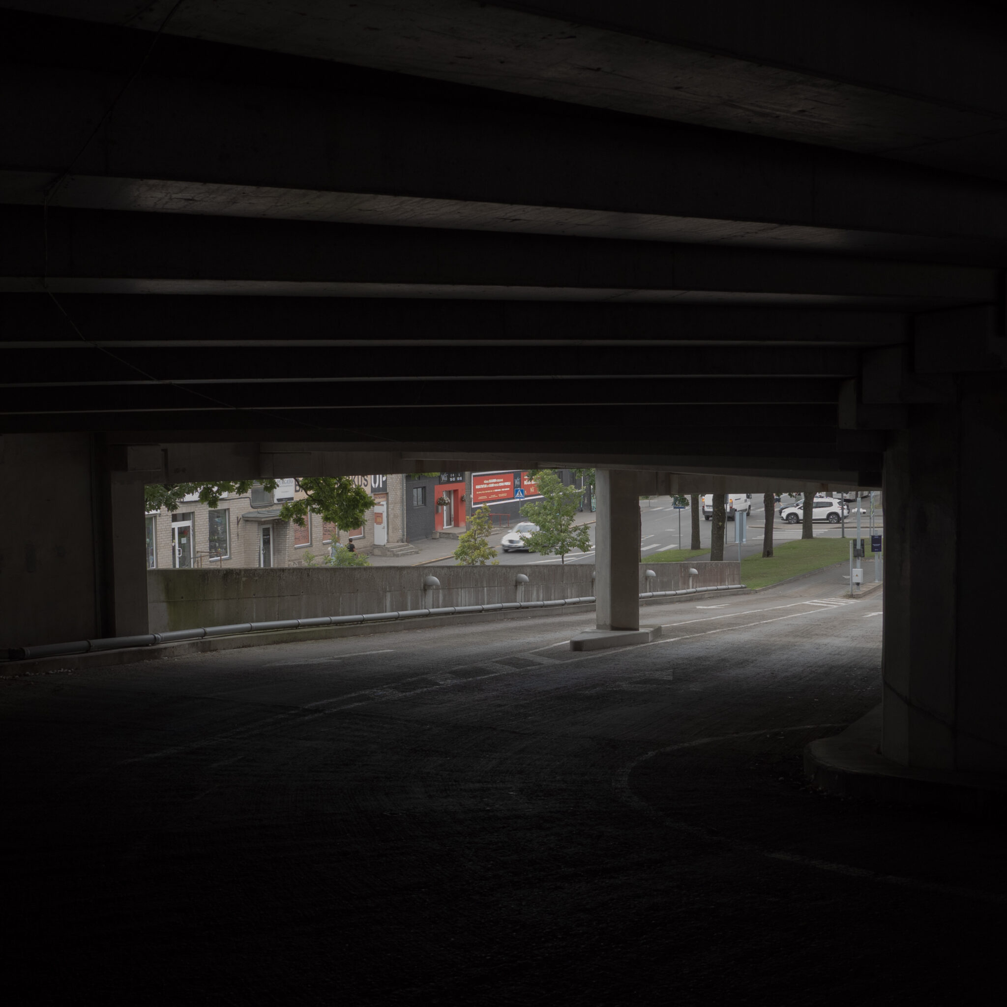 P1127615