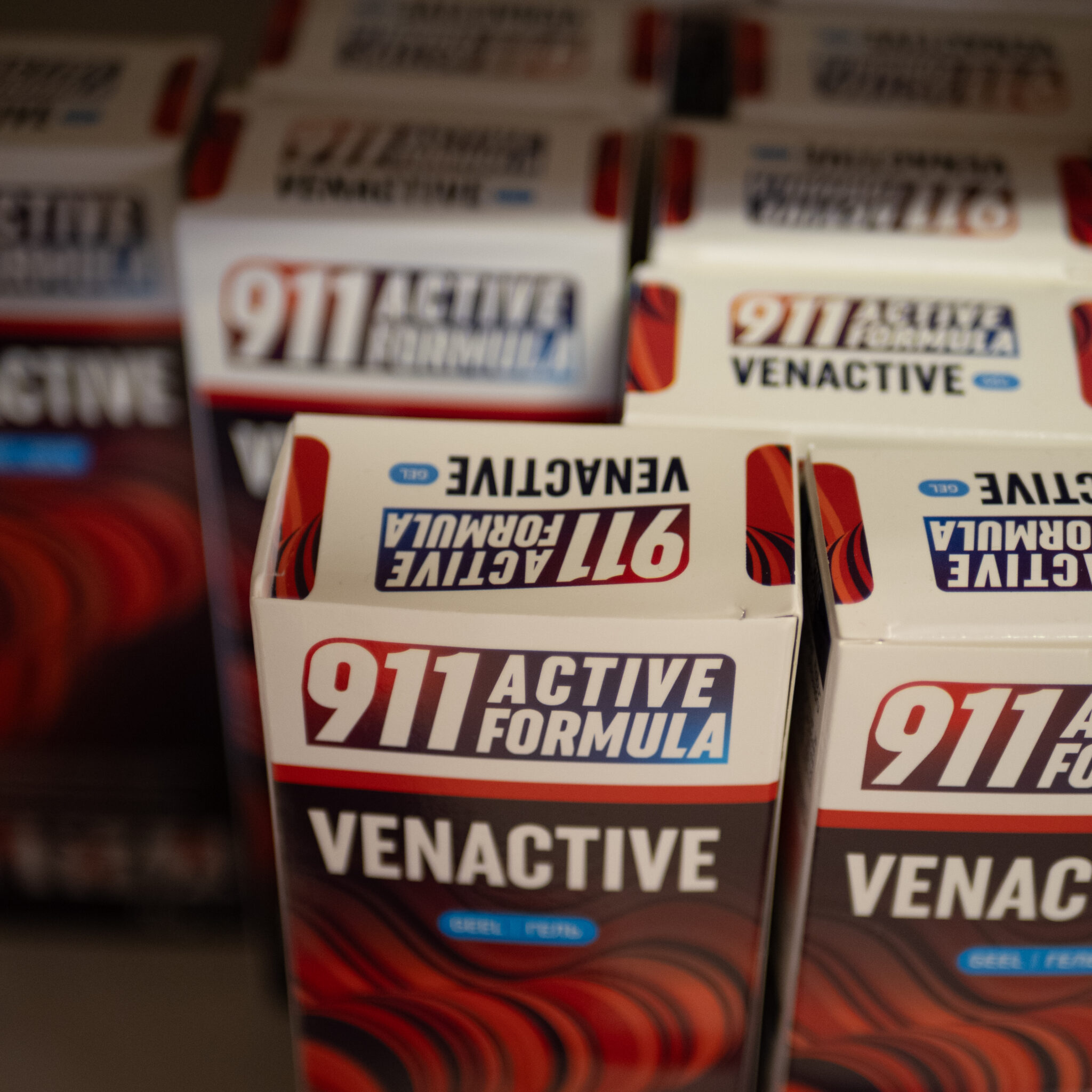 Poes väljapandud Venactive geeli karbid.